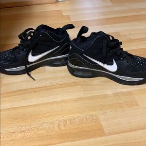 Nike Shoes - Nike basketball shoe Nike Shoes - Nike basketball shoe